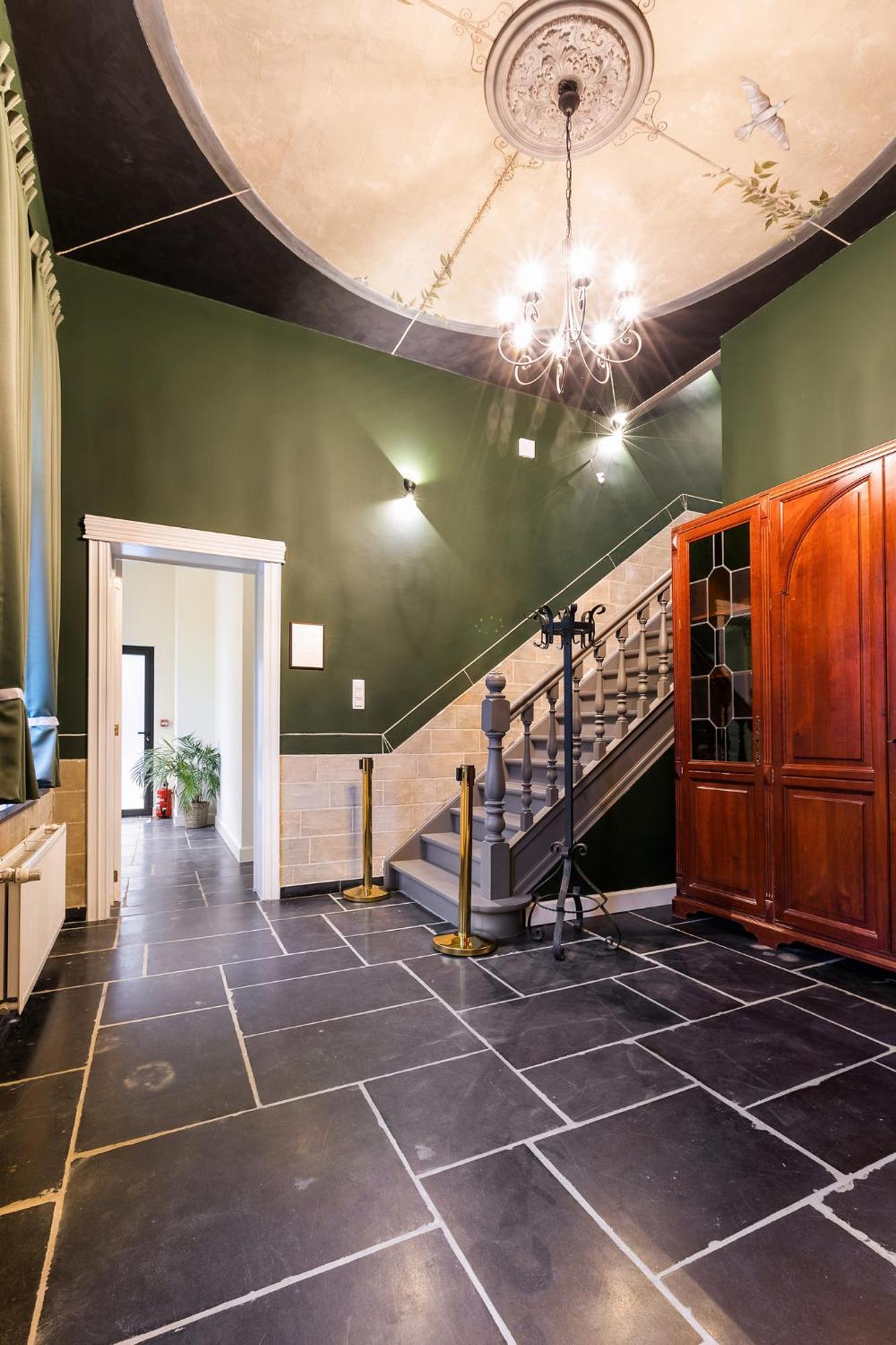 Wijnkasteel Haksberg Villa Tielt Buitenkant foto